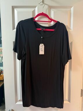 Universal Standard Black Short-Sleeve Crew Tee